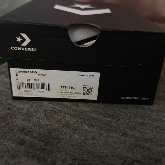 New‎ Converse CTAS Hi UNT1T!3D OG - Picture 6 of 6